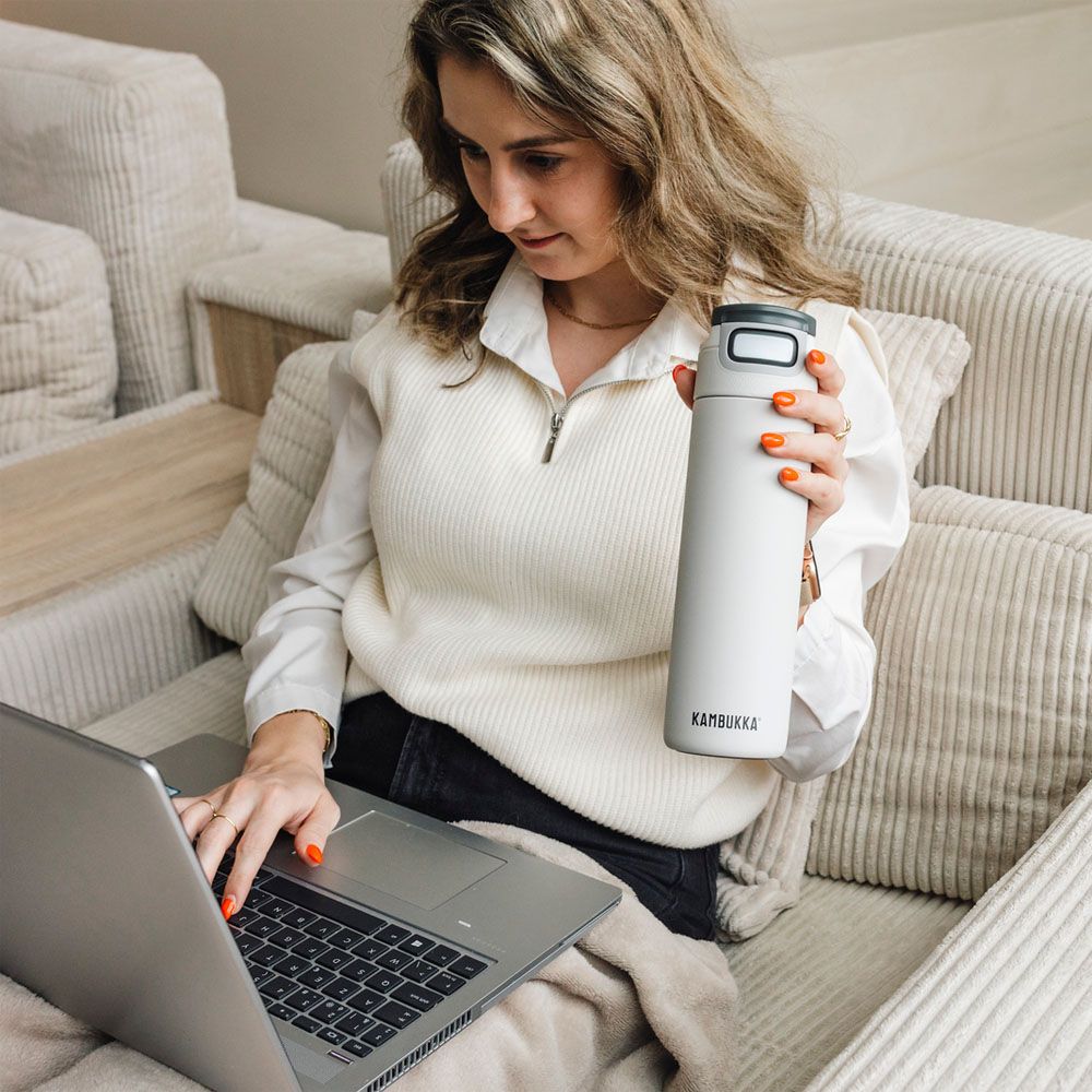 Термопляшка для води Kambukka Elton Insulated вакуумна 600 мл біла крейда - 11-03035